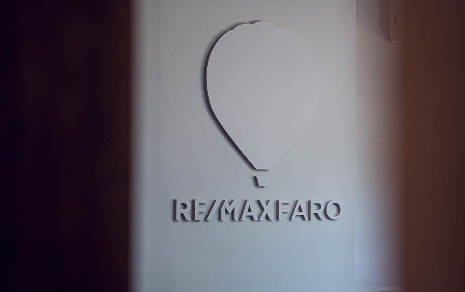 Oficina de RE/MAX Faro